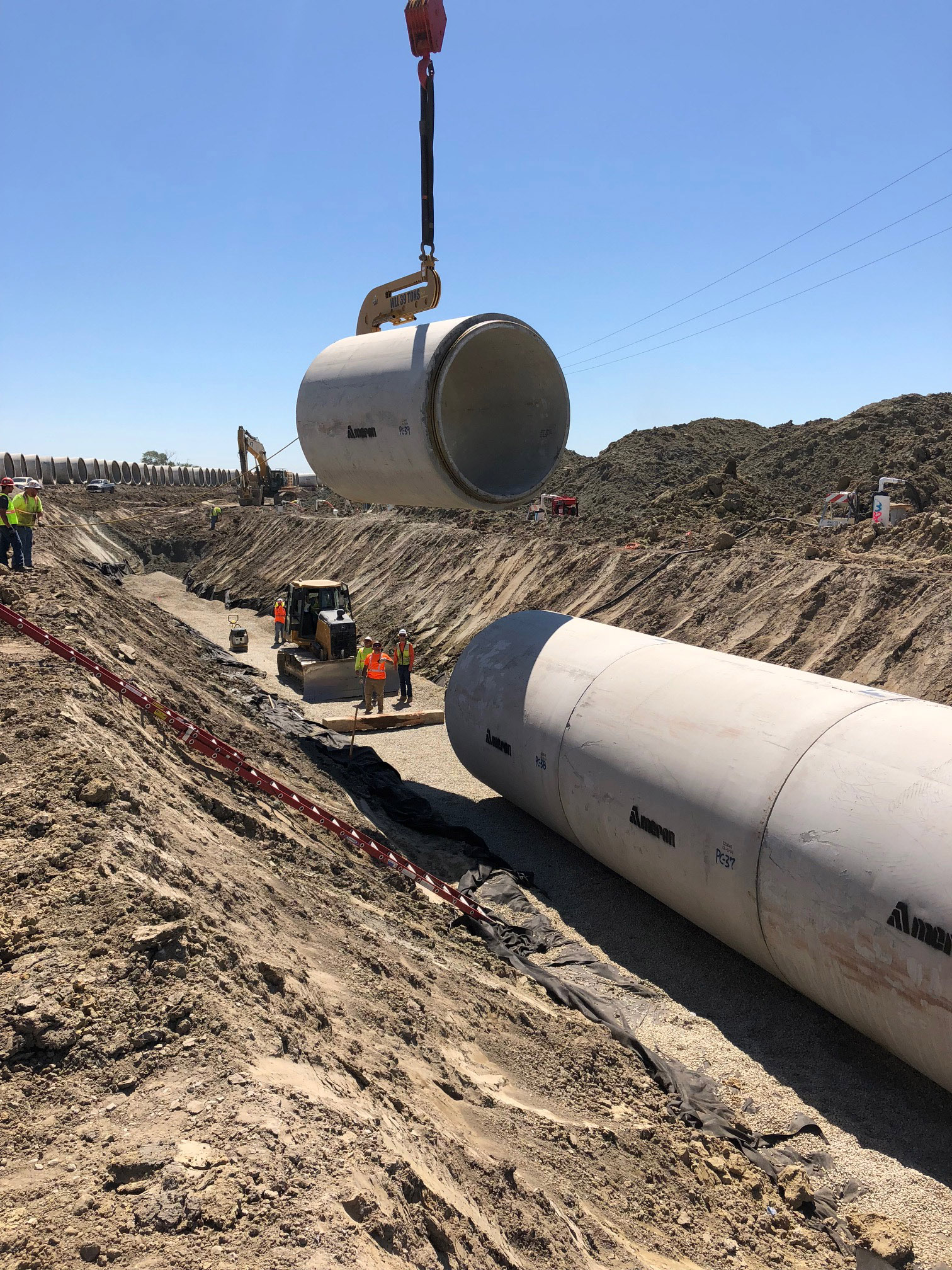 Install Concrete Pipe with BelowtheHook Lifting Devices