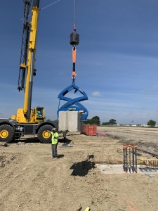 Moving Heavy Block with Crane