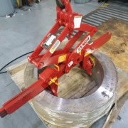 moving round steel rings