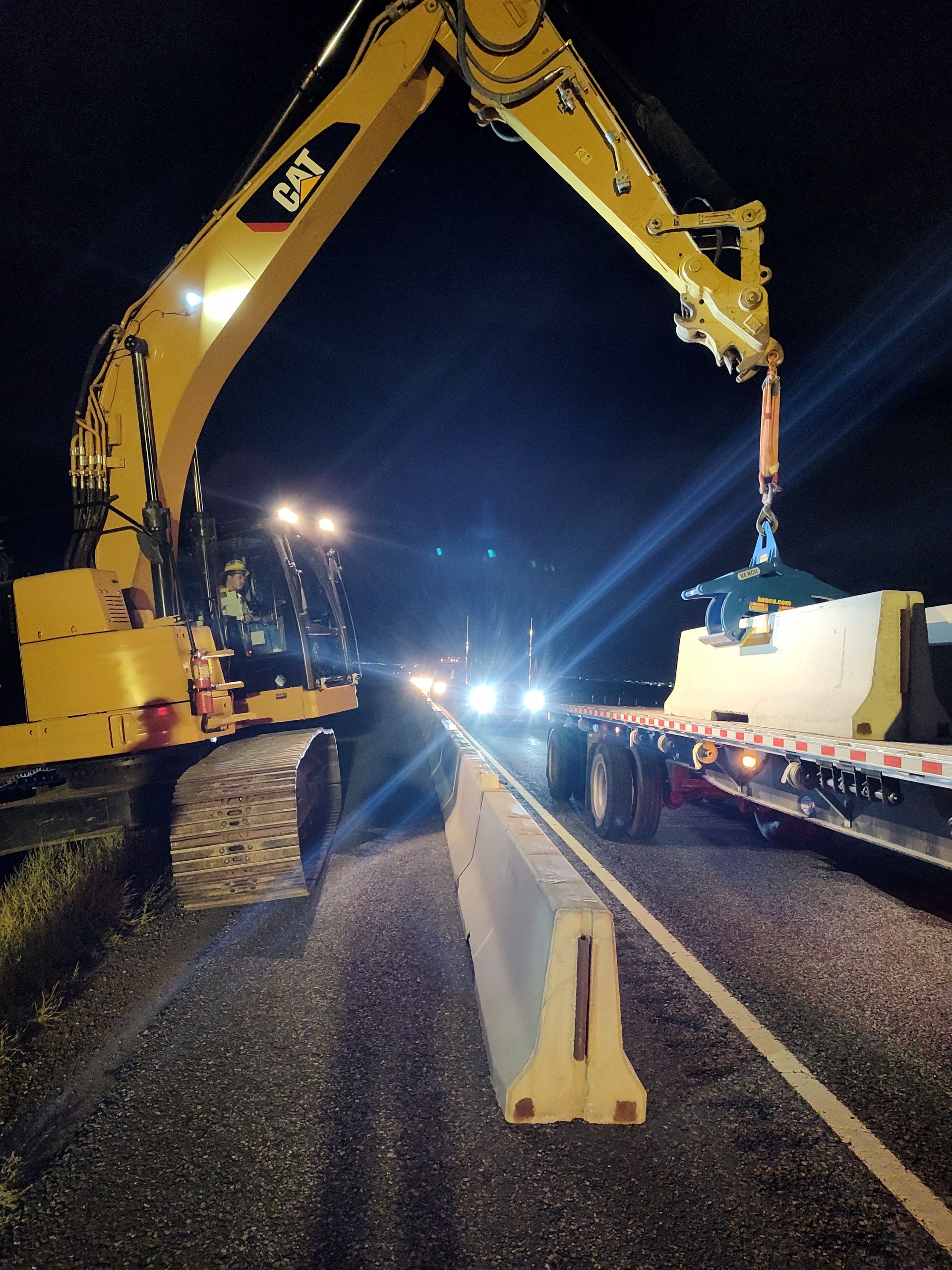 kiewit barrier lift at dark