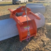 pipe lift clamp over concrete pipe